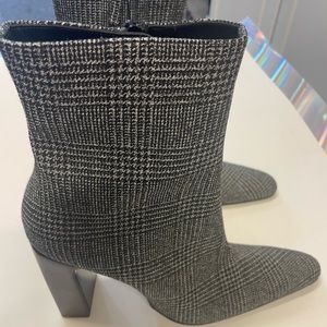 New Balenciaga wool plaid print boots
